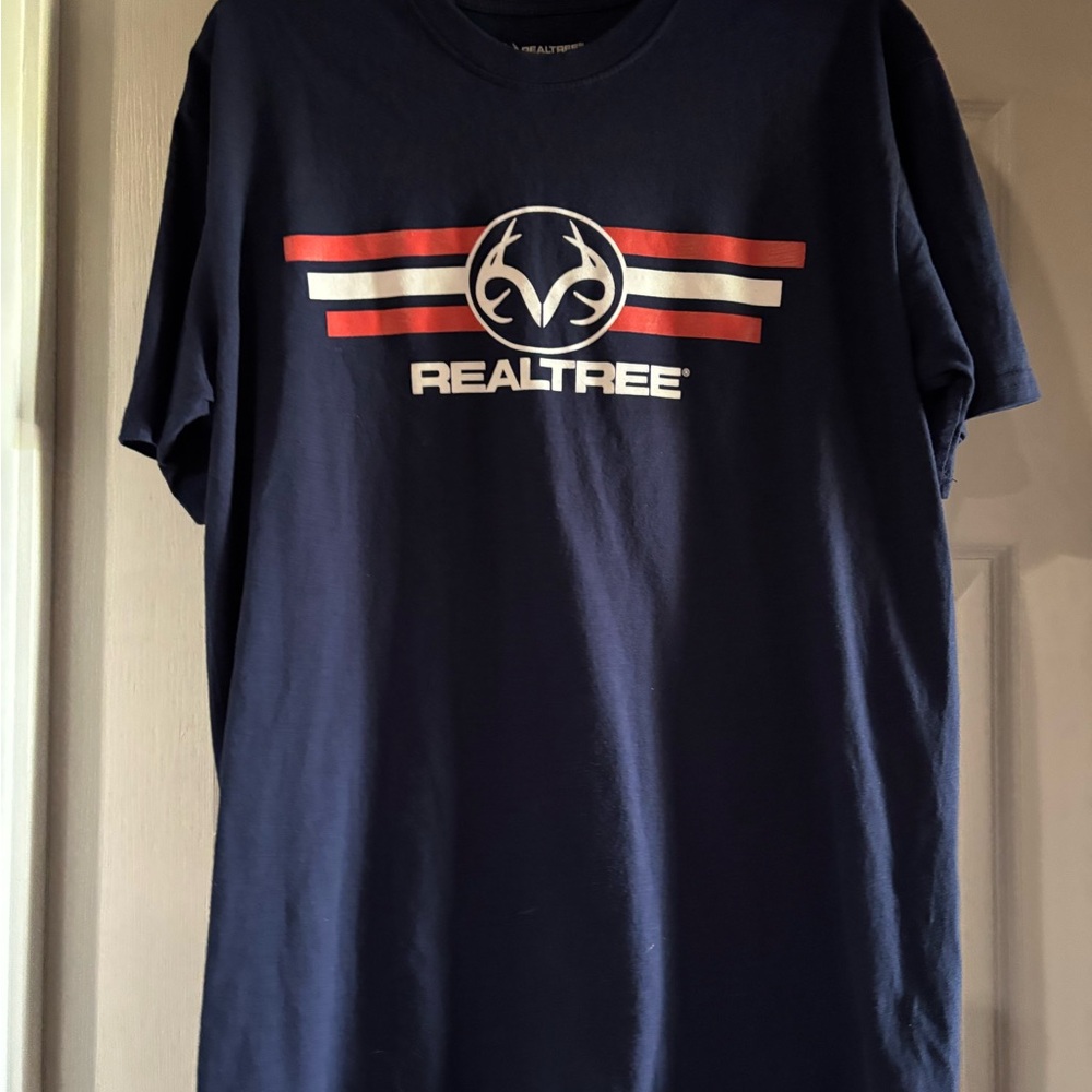 Realtree Navy Short-Sleeve Tee with Red and White Stripes